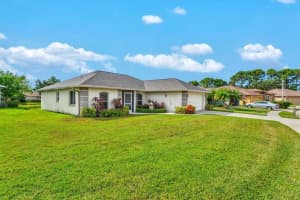 2856 59TH AVENUE, BRADENTON, FL 34203 Sold 09/27/23