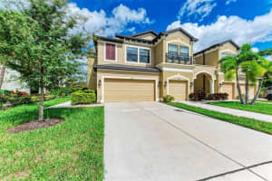 5252 78TH ST CIRCLE, BRADENTON, FL 34203 Sold 10/30/23