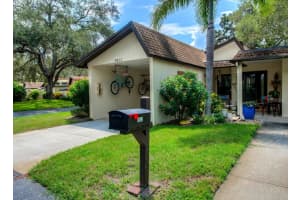 6832 WOODWIND DRIVE, SARASOTA, FL 34231 Sold 11/28/23