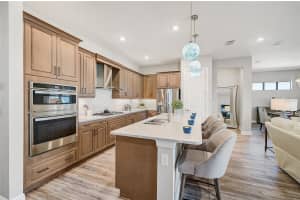 4920 SURFSIDE CIRCLE, LAKEWOOD RANCH, FL 34211 Sold 11/27/23
