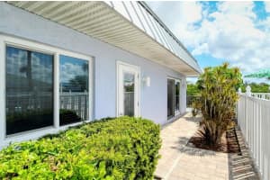 105 CASEY KEY ROAD, NOKOMIS, FL 34275 Sold 10/06/23