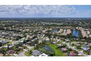 3872 KINGSTON BOULEVARD, SARASOTA, FL 34238 Sold 10/02/23