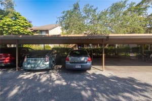 1637 BROOKHOUSE COURT, SARASOTA, FL 34231 Sold 12/19/23