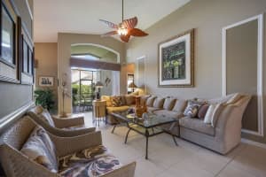 6510 42ND STREET, SARASOTA, FL 34243 Sold 12/27/23