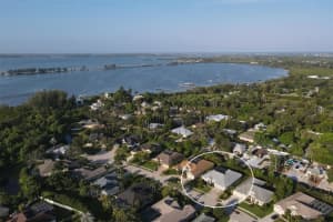 8219 8TH TERRACE, BRADENTON, FL 34209 Sold 09/26/23