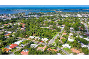 7465 BILTMORE DRIVE, SARASOTA, FL 34231 Sold 10/10/23