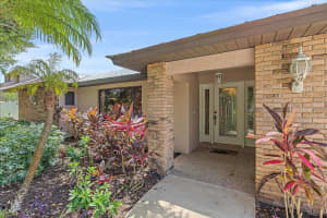 5370 DOMINICA CIRCLE, SARASOTA, FL 34233 Sold 02/02/24
