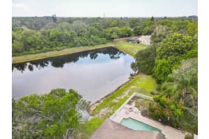 4102 PRAIRIE VIEW DRIVE, SARASOTA, FL 34232 Sold 11/28/23