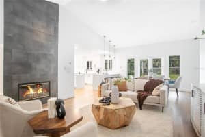2961 LONGBROOKE WAY, CLEARWATER, FL 33760 Sold 09/21/23