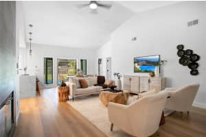 2961 LONGBROOKE WAY, CLEARWATER, FL 33760 Sold 09/21/23