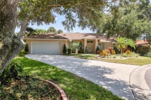 7305 CAPTAIN KIDD CIRCLE, SARASOTA, FL 34231 Sold 10/13/23