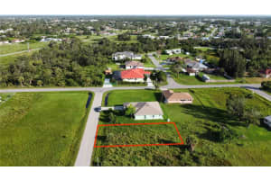 HACIENDA ST, NORTH PORT, FL 34287 - MLS#MFRA4580898