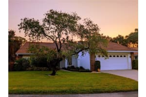 5519 GARDEN LAKES MAJESTIC #18, BRADENTON, FL 34203 Sold 10/31/23