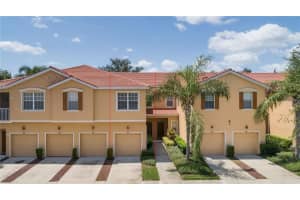 3827 PARKRIDGE CIRCLE, SARASOTA, FL 34243 Sold 10/18/23