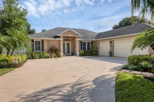 1233 92ND STREET, BRADENTON, FL 34209 Sold 10/30/23