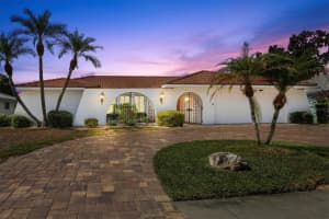 2412 CARDWELL WAY, SARASOTA, FL 34231 Sold 12/28/23