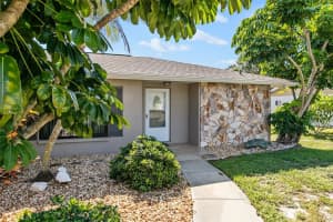 4371 MEADOWLAND CIRCLE, SARASOTA, FL 34233 Sold 11/13/23