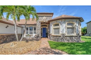 7424 GREEN STREET, UNIVERSITY PARK, FL 34201 Sold 12/14/23