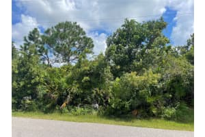 10 BUTTONBUSH LANE, PALM COAST, FL 32137 Sold 09/25/25