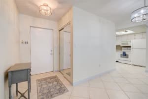 1714 69TH AVENUE, BRADENTON, FL 34207 Sold 02/05/24