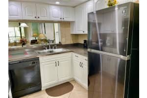 4425 45TH AVENUE, BRADENTON, FL 34210 Sold 10/31/23