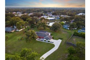 5719 RAVENWOOD DR, SARASOTA, FL 34243 Sold 04/15/24