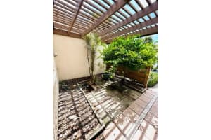 162 PINENEEDLE DRIVE, BRADENTON, FL 34210 Sold 02/23/24