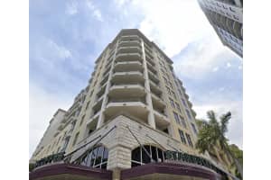 100 CENTRAL AVENUE, SARASOTA, FL 34236 Sold 09/08/23