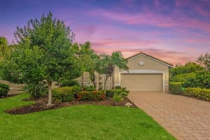 6624 41ST STREET CIRCLE, SARASOTA, FL 34243 Sold 10/17/23