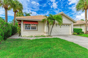 4314 TURNBERRY COURT, BRADENTON, FL 34210 Sold 10/12/23