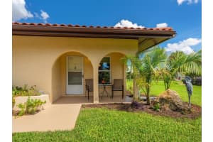 6305 MERCER ROAD, BRADENTON, FL 34207 Sold 11/01/23