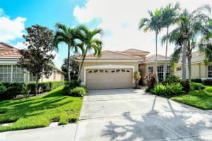 8319 NICE WAY, SARASOTA, FL 34238 Sold 11/14/23