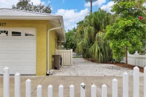 3617 IROQUOIS AVENUE, SARASOTA, FL 34234 Sold 11/17/23