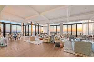 415 L AMBIANCE DRIVE, LONGBOAT KEY, FL 34228 Sold 01/31/24