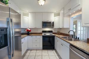 3810 JOYCE DRIVE, BRADENTON, FL 34208 Sold 07/01/24
