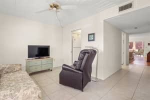 260 SANTA MARIA STREET, VENICE, FL 34285 Sold 03/01/24