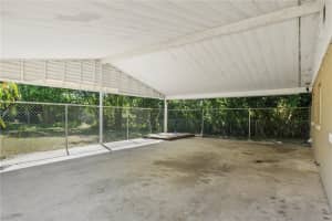 401 OAK STREET, AUBURNDALE, FL 33823 Sold 12/11/23
