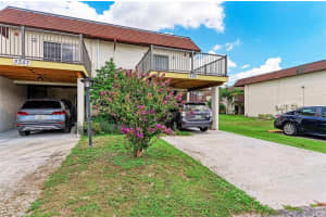 3361 RAMBLEWOOD PLACE, SARASOTA, FL 34237 Sold 11/06/23