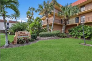 6006 GULF DRIVE, HOLMES BEACH, FL 34217 Sold 04/29/24