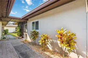 3352 RAMBLEWOOD WAY, SARASOTA, FL 34237 Sold 10/20/23