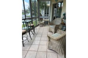 1215 PORTOFINO DRIVE, SARASOTA, FL 34242 Sold 11/13/23