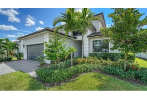 17222 CRESSWIND TERRACE, LAKEWOOD RANCH, FL 34211 Sold 01/02/24