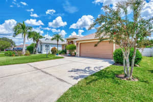 10446 OLD GROVE CIRCLE, BRADENTON, FL 34212 Sold 10/13/23