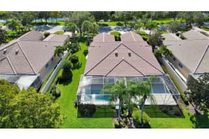 7716 CAMMINARE DRIVE, SARASOTA, FL 34238 Sold 10/17/23