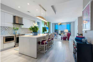 111 PINEAPPLE AVENUE, SARASOTA, FL 34236 Sold 01/16/24