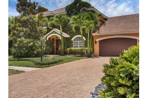 213 GAINES AVENUE, SARASOTA, FL 34243 Sold 05/10/24