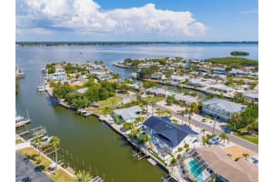 10204 SANDPIPER ROAD, BRADENTON, FL 34209 Sold 04/18/24