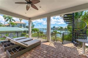 426 CLEVELAND DRIVE, SARASOTA, FL 34236 Sold 02/06/24