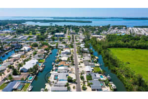4015 101ST STREET, BRADENTON, FL 34210 Sold 10/23/23