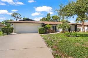 2516 REGATTA DRIVE, SARASOTA, FL 34231 Sold 01/04/24